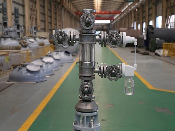 Manual Sampling System For Reactor